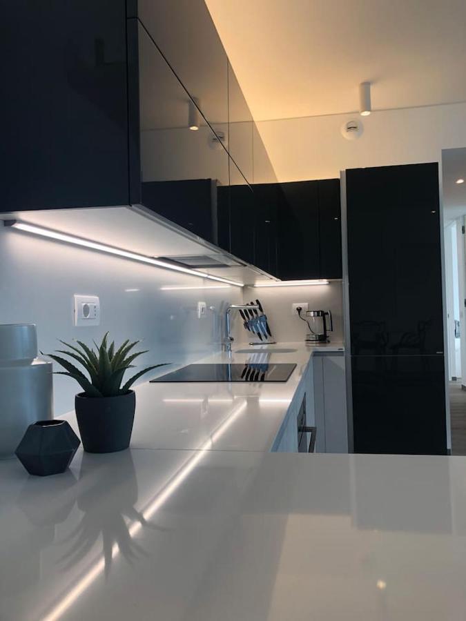 Ulivi Luxury Loft & Pool - The House Of Travelers Carate Urio Exterior foto